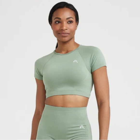 Oner Active Effortless Cropped Tee - Black XS - Picture 3 of 4